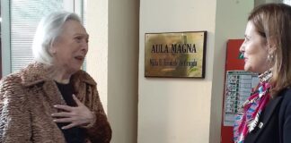 FaCENA Emotivo acto de reconocimiento a la profesora Trindade de Gronda en FaCENA