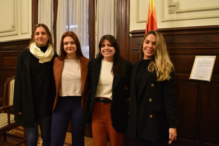 Estudiantes se preparan para el concurso de la CIDH-0EA 2022