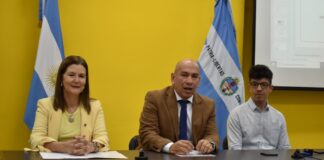 FaCENA Presentación de la Diplomatura Universitaria en Tecnologías para la Gestión Pública Local
