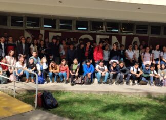 VINCULACIÓN DE LA UNNE CON EL NIVEL MEDIO Estudiantes de escuelas secundarias de Corrientes entrenaron en FaCENA para las 40º Olimpiadas Matemática Argentina