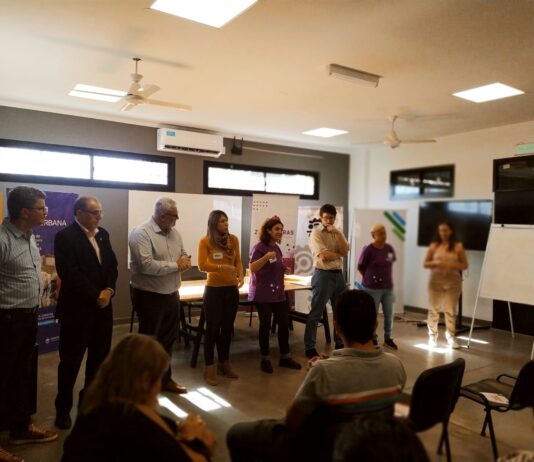 Escuelas de oficios de la UNNE: unas 30 mujeres ya se capacitan para ser auxiliares en construcción en seco