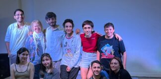 ESTRENO DE CICLO TEATRAL Primera función del Ciclo de Teatro Mini: Postales de la democracia