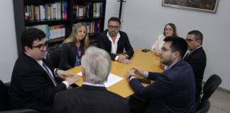 EXTENSIÓN Y COMPROMISO SOCIAL UNNE Inauguran el «Espacio de Primera Escucha» para estudiantes afectados por el consumo problemático de sustancias