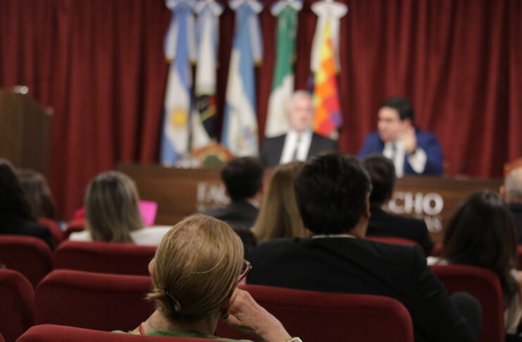 Proyecto de Ley Ómnibus: más de 20 expertos discuten reformas de fondo en Derecho de la UNNE