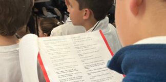 EN LA FACULTAD DE DERECHO El Coro de la UNNE presenta: Octubre Sonoro