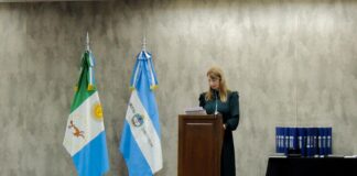 EN EL MARCO DEL 45° ANIVERSARIO DE LA FACULTAD Ciencias Económicas entregó 35 títulos a flamantes egresados