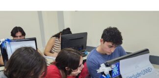 EN LA UTN Estudiantes de FaCENA ganaron torneo de programación regional y clasificaron a la instancia nacional