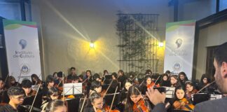 CÁTEDRA LIBRE DEL CHAMAMÉ Alumnos del Instituto de la música realizaron una celebración histórica del Día Nacional del Chamamé