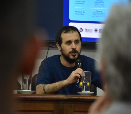 Pisar Malvinas: “El conocimiento se expande cuando sale de la universidad y llega a la comunidad” Federico Ledesma, el creador de "Pisar Malvinas", estuvo en la UNNE y dialogó con la radio de la universidad.