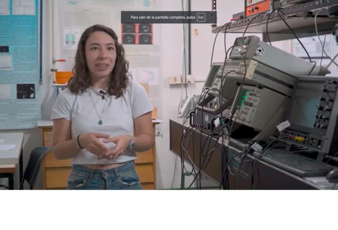 WhatsApp Image 2026-03-16 at 10.55.47 La entrevista a Lucero Delugo fue publicada en el canal de youtube del Inst. Balseiro (https://www.youtube.com/watch?v=OtqsU8ivCZk)