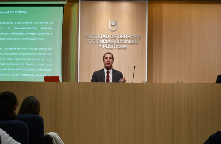 El Dr. Pablo Lorenzetti en la UNNE: “Debemos salir de la comodidad de los tribunales para resolver conflictos ambientales”