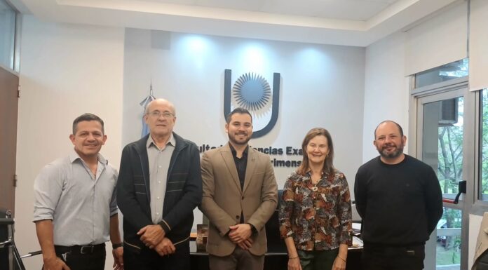Ingeniero de Paraguay visitó FaCENA para forjar redes de investigación y extensión en energías renovables