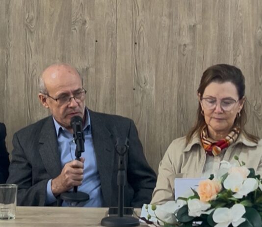 El doctor Jose Luis Fontana fue electo como nuevo decano de la Facultad de Ciencias Exactas y Naturales y Agrimensura
