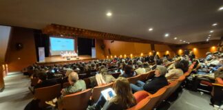 FaCENA presentó su proceso de transformación curricular en congreso internacional sobre educación superior