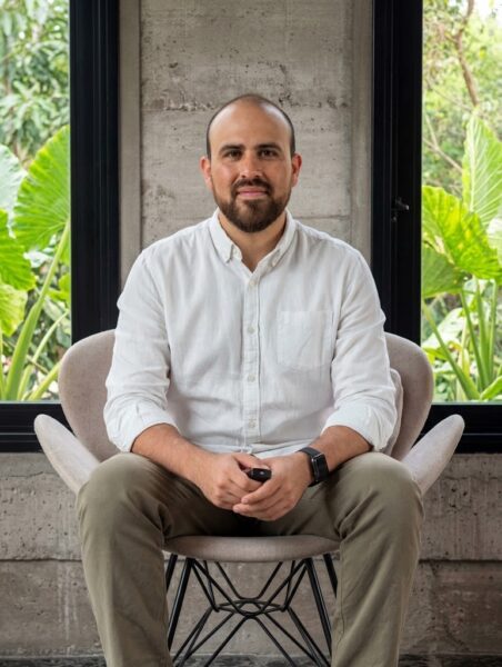 El licenciado en Psicología y especialista en Clínica del Duelo e Intervenciones en Problemáticas de Autolesión y Suicidio, Néstor Ariel Maidana dialogó con Radio UNNE.