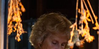 CENTRO CULTURAL UNIVERSITARIO Charla sobre Dirección de actores con Betty Andino