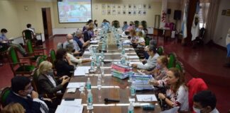 El Consejo Superior de la UNNE realizó homenaje a 40 años de la guerra de Malvinas