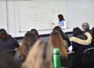 RECONOCIMIENTO INSTITUCIONAL La UNNE aprobó la fecha del 16 de abril como “Día de la Docencia Universitaria y Preuniversitaria”