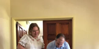 Se concretó una nueva labor interinstitucional La Facultad de Medicina y la Federación Argentina de Sociedades de ORL firmaron un acuerdo de trabajo