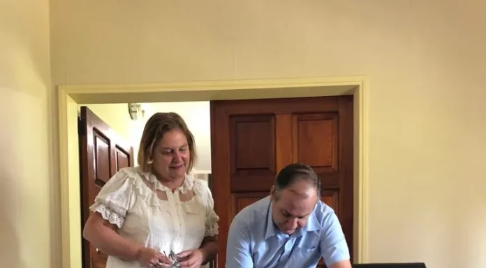 Se concretó una nueva labor interinstitucional La Facultad de Medicina y la Federación Argentina de Sociedades de ORL firmaron un acuerdo de trabajo