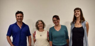 APOYO DE LA UNNE A LA CULTURA LOCAL El CCU pone en marcha el proyecto Enlaces, para acompañar a artistas del interior de Corrientes Delegados del CCU: (de izq a der) Claudio Vallejos,; María Andrea Airin ; Debora Durán y Florencia Terraes.