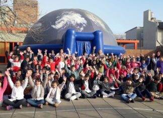 Gran experiencia audiovisual para los amantes de la astronomía El “Planetario Itinerante” llega a la UNNE