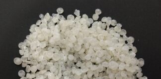 Bolsas biodegradables de almidón de mandioca: un desarrollo regional, sustentable y con potencial para sustituir importaciones Pellets biodegradables de almidón de mandioca Fotos: gentileza investigadora. Foto: Conicet.