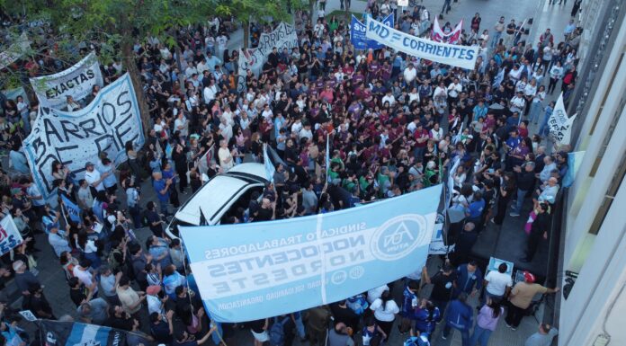 Con masiva convocatoria, la UNNE se hizo escuchar en la quinta marcha federal universitaria