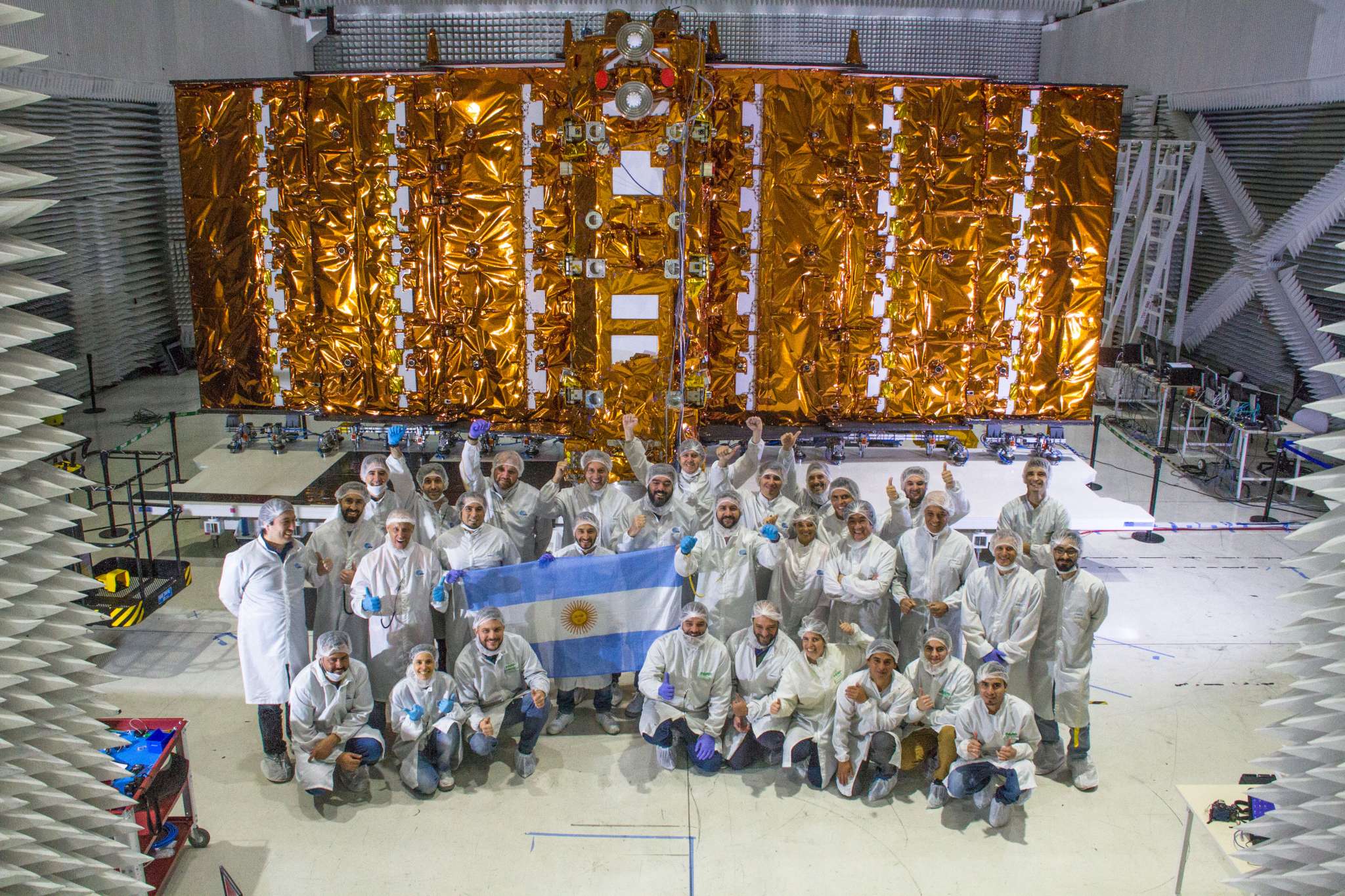 Industria espacial con sello argentino: preparan una nueva generación de satélites SAOCOM para lanzar en el 2030 | Medios Unne